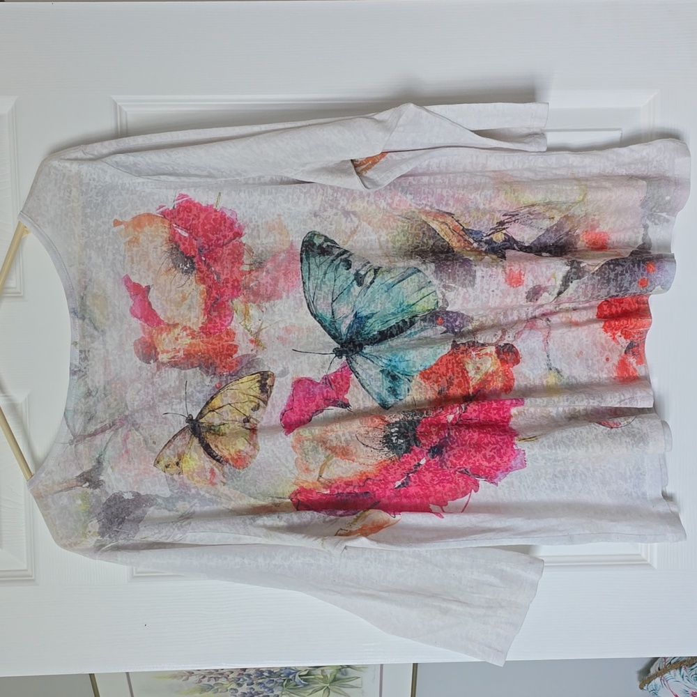 Studio Gem Top - Picture 5 of 5